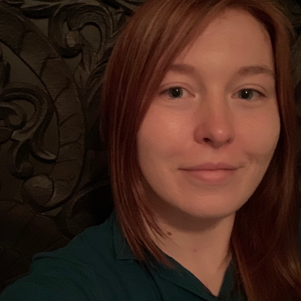 Meet your Posher, Hayley
